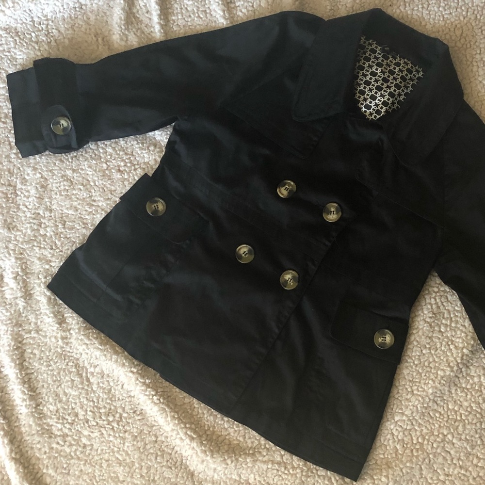 Black 3/4 sleeve jacket